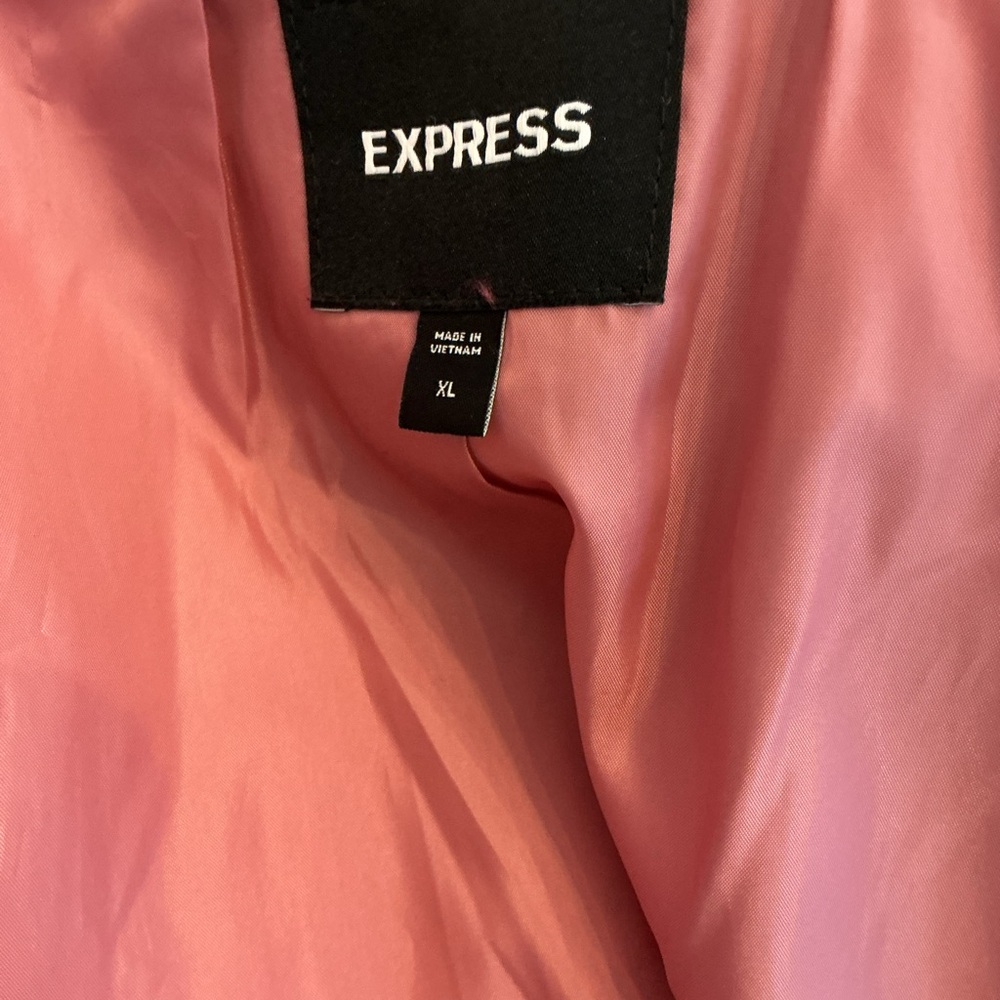 Express Pink Jacket - Picture 8 of 10